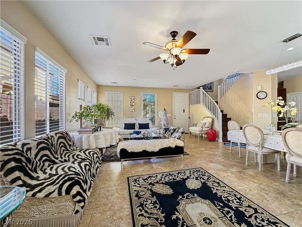 8122 Retriever Avenue photo 4