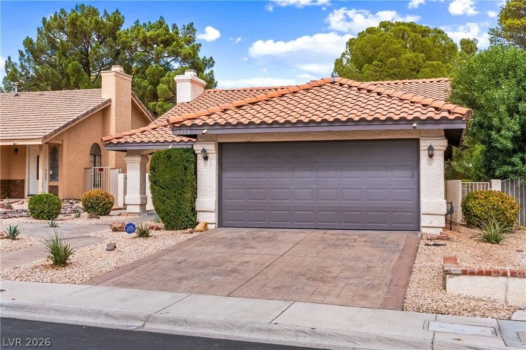 8824 Sail Bay Drive photo 3