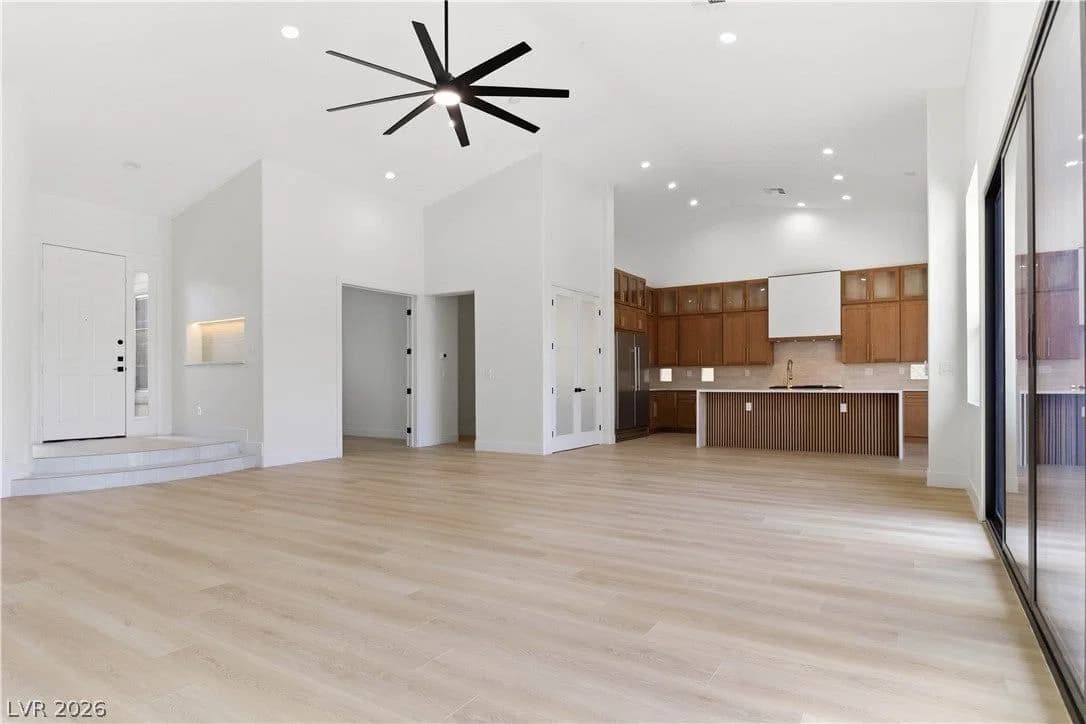 5150 Villa Dante Avenue photo 5