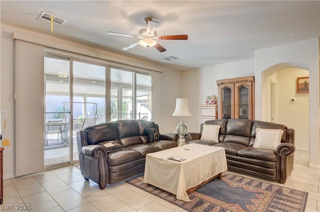 5037 Royal Indigo Street photo 5