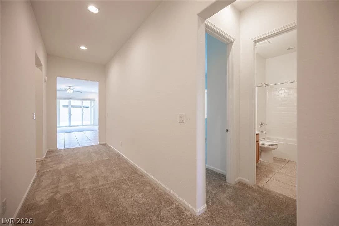 10090 Tamberlaine Avenue photo 3