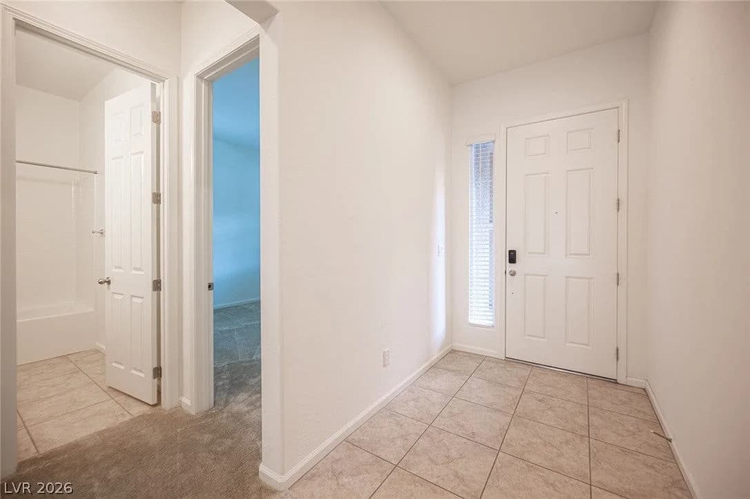 10090 Tamberlaine Avenue photo 4