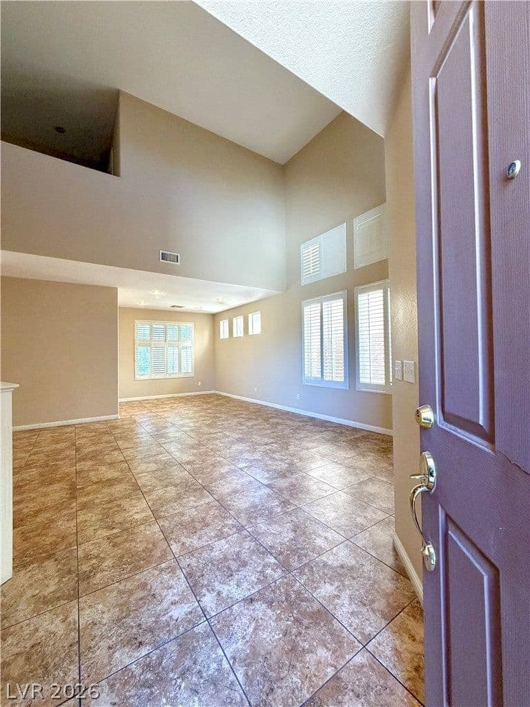1313 Cadence Street photo 4