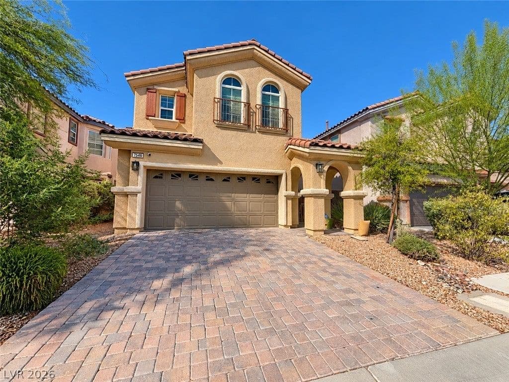 7546 Dobroyd Drive