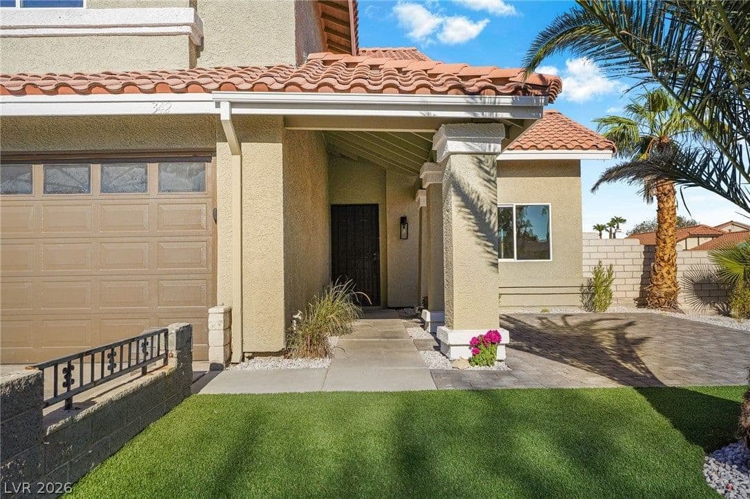342 Clayton Street photo 4