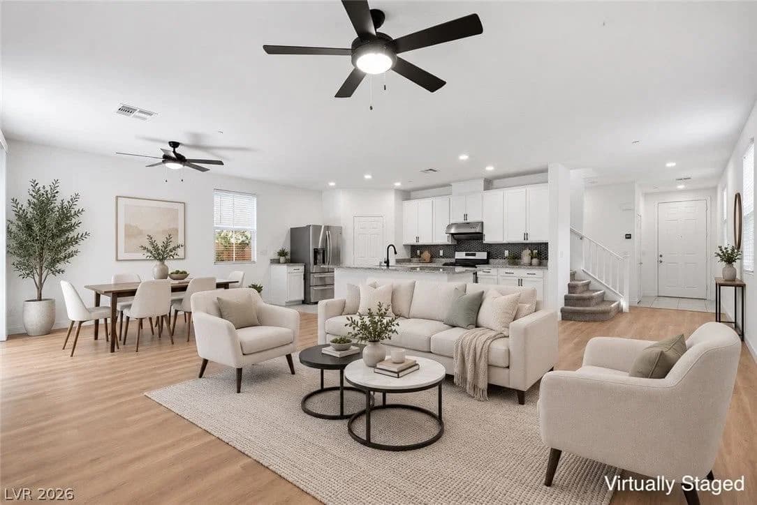 3036 Taranto Heights Avenue photo 2