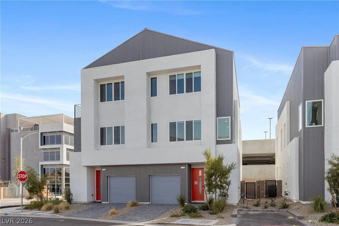 8629 Ensworth Street photo 4
