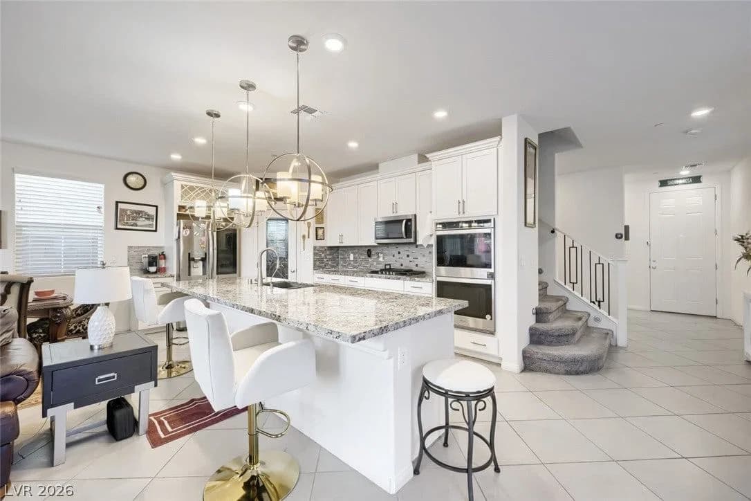2274 Teatro Avenue photo 3