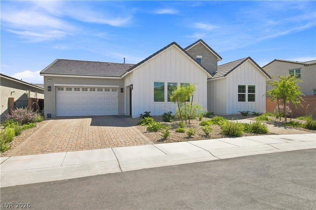 5745 Golden Chase Court photo 3