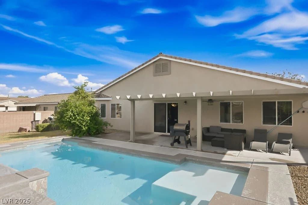 7916 Canyons Park Avenue photo 2