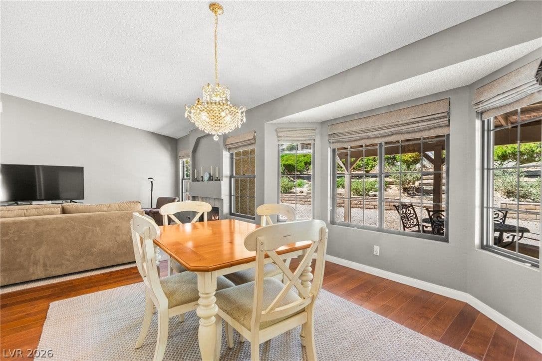 2805 Crystal Cove Drive photo 3