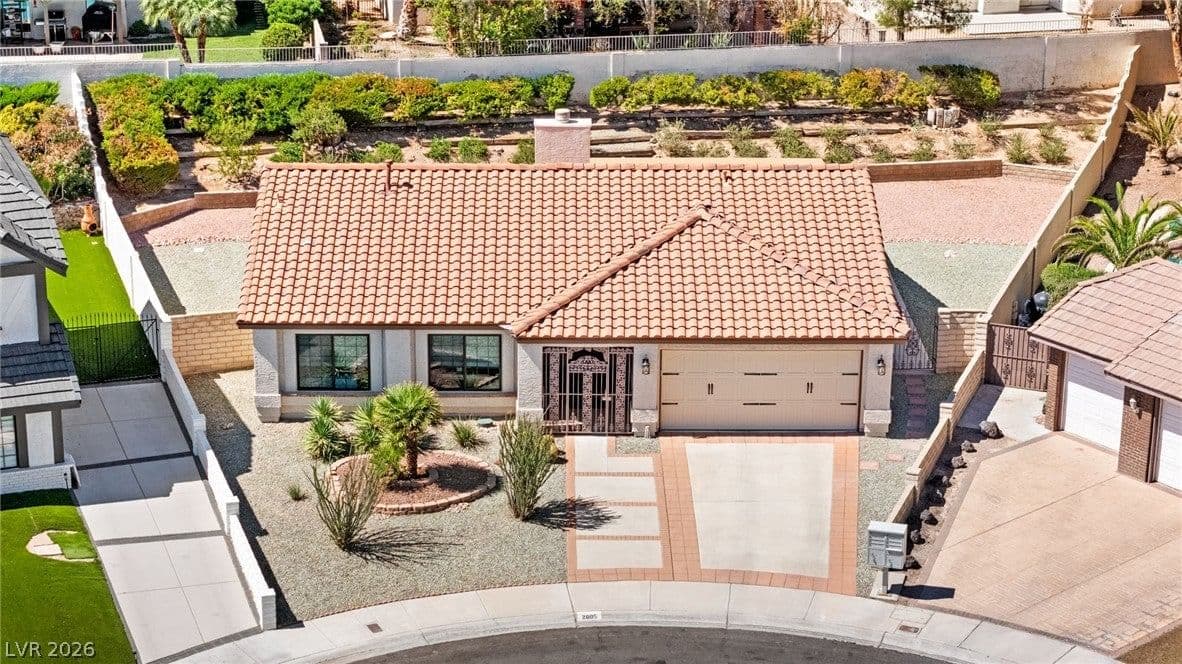 2805 Crystal Cove Drive photo 5