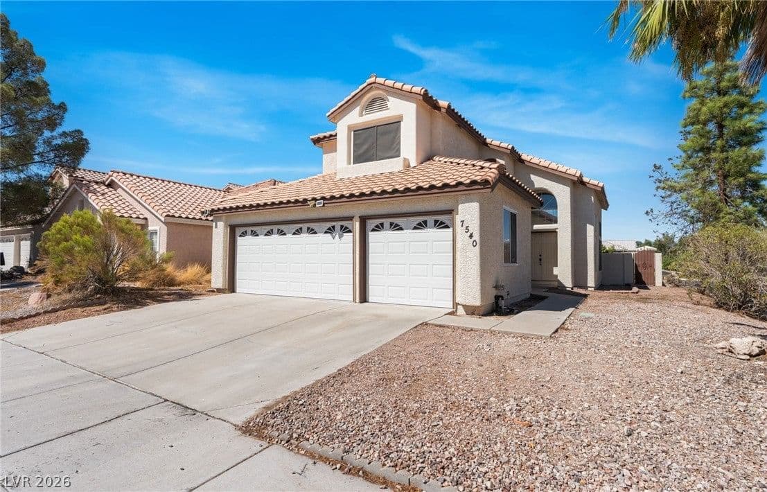 7540 Holloran Court photo 3