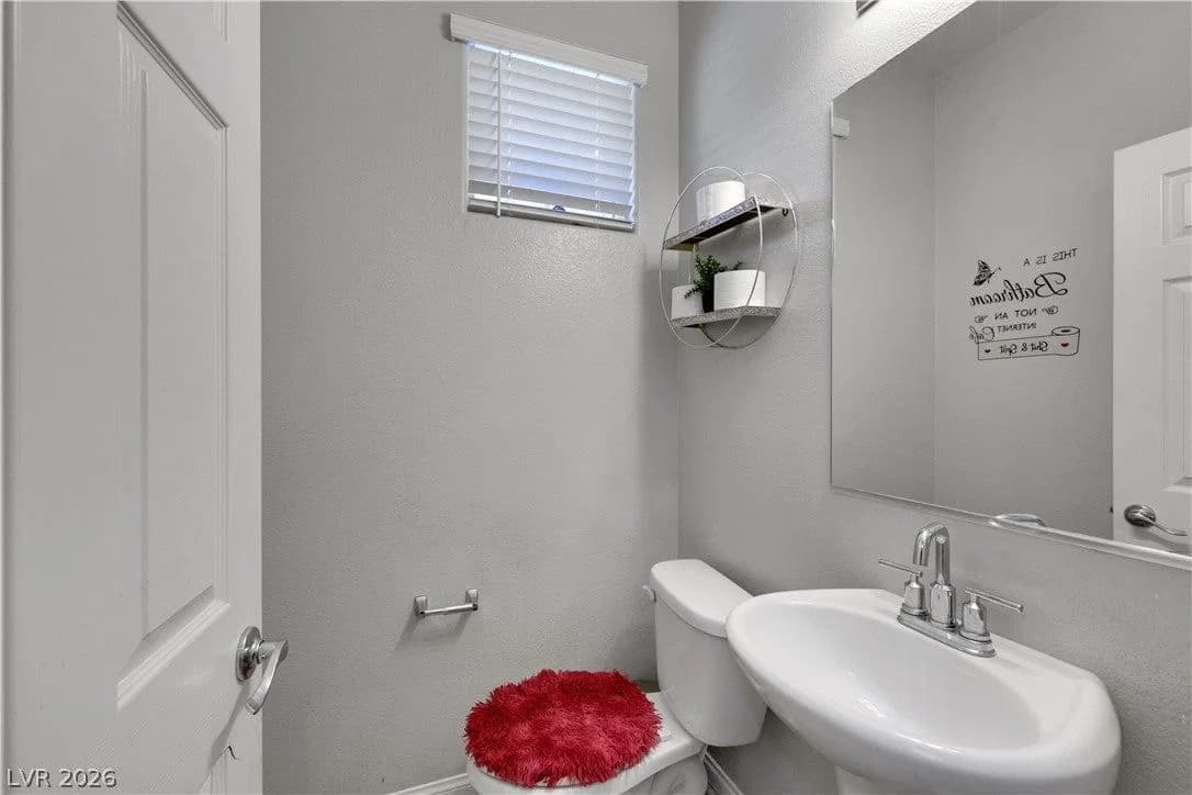 5966 Juniper Falls Avenue photo 4