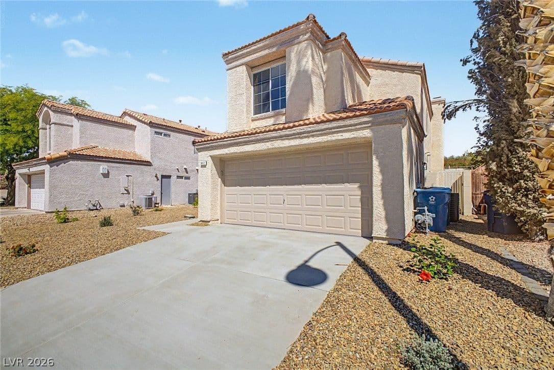 9812 Eagle Rock Court photo 5