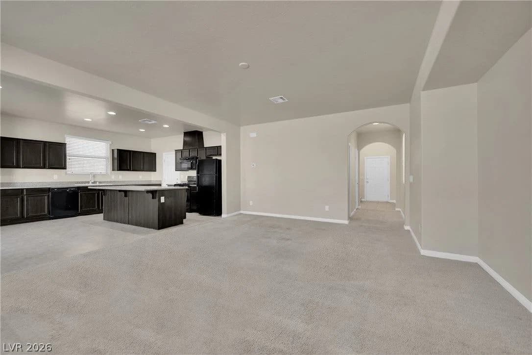 122 Forest Crossing Court photo 5