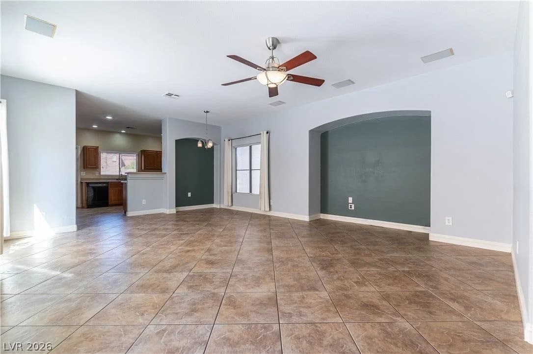 9010 Mossy Hollow Avenue photo 4