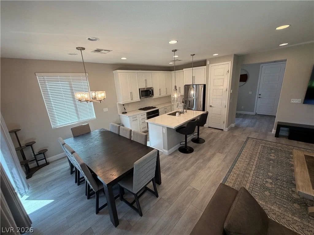 10147 Meranto Avenue photo 4