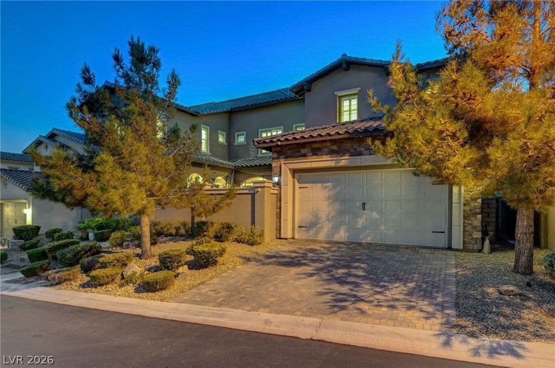 371 Capistrano Vistas Street photo 3