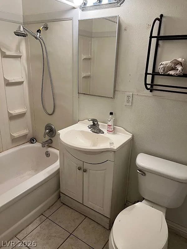 1801 Elm Avenue photo 3