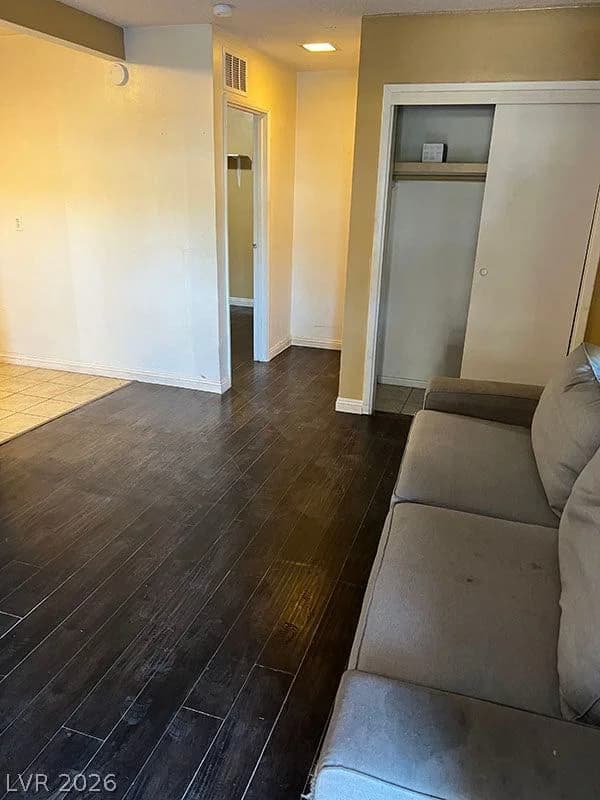 1801 Elm Avenue photo 4