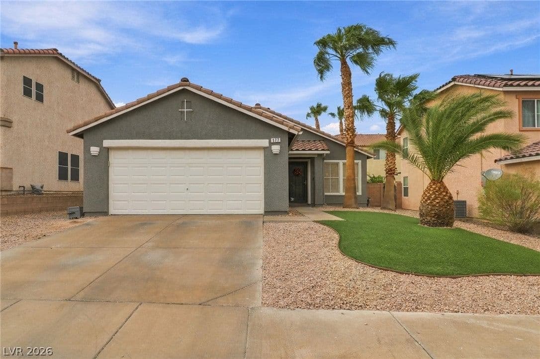 177 White Butte Street photo 2