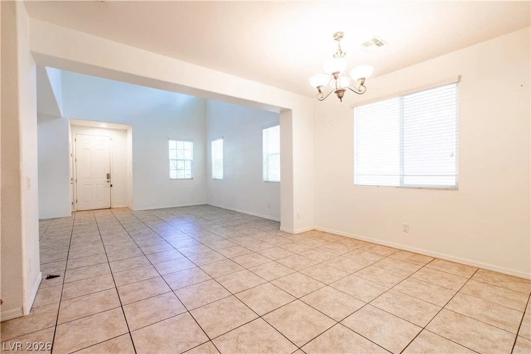7915 Dell Ridge Avenue photo 5