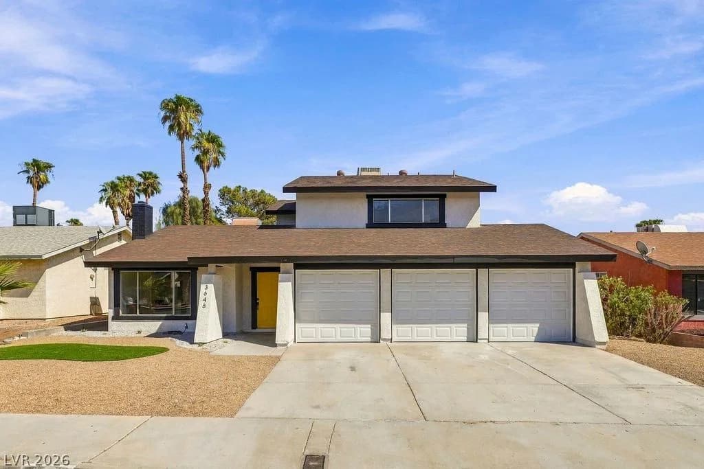 3648 Margarita Way photo 2