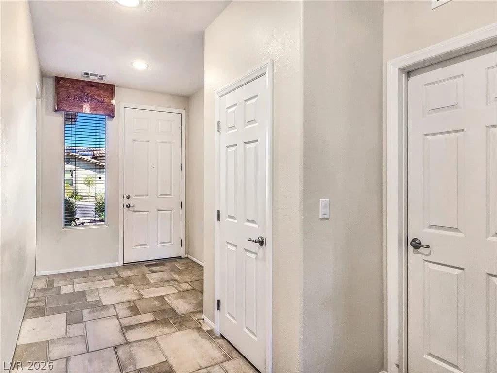 2485 Morrow Ridge Place photo 4