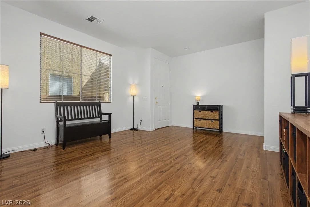 10556 Cedar Run Court photo 5