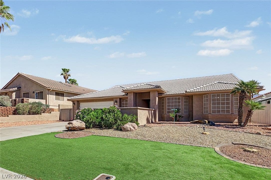 906 Chaparral Drive photo 5