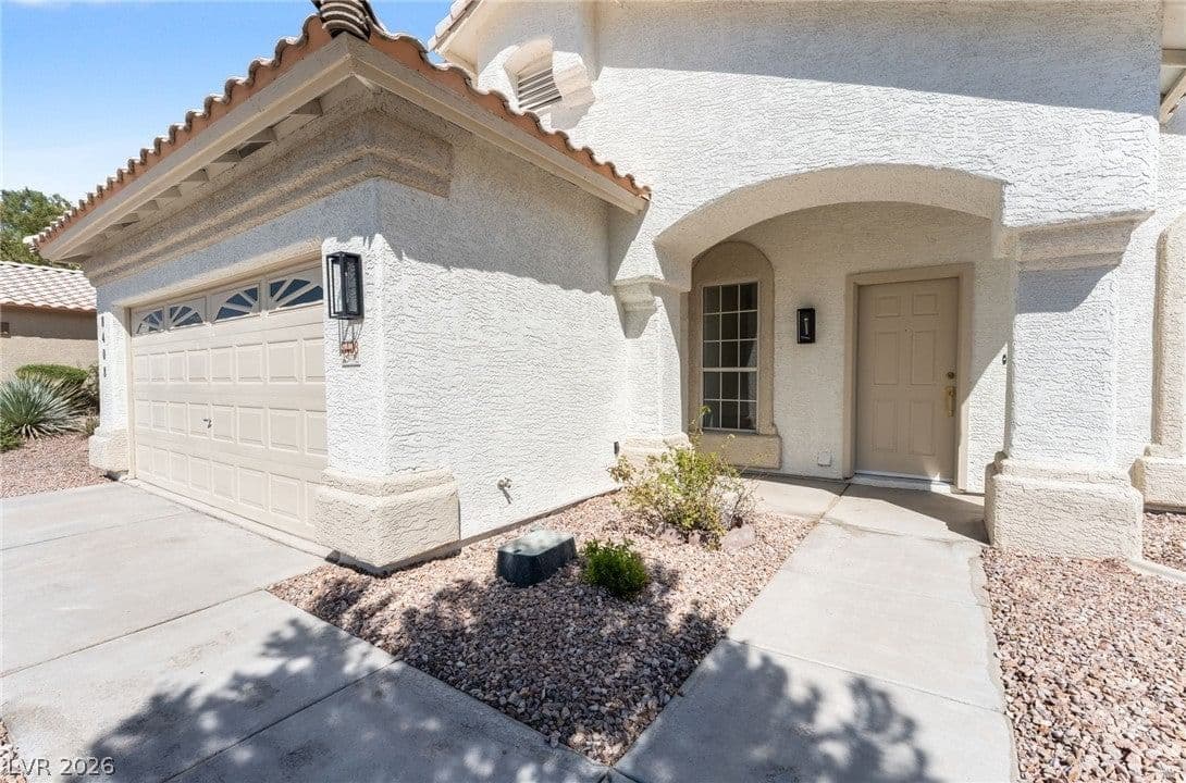 8408 Sea Glen Drive photo 4