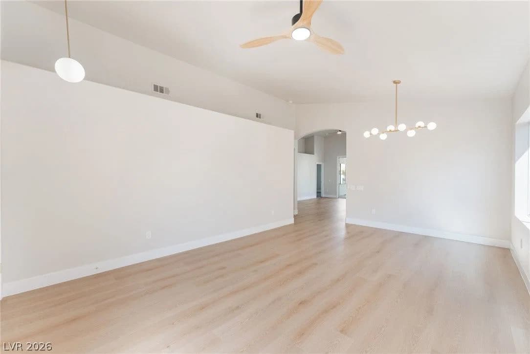 8408 Sea Glen Drive photo 5