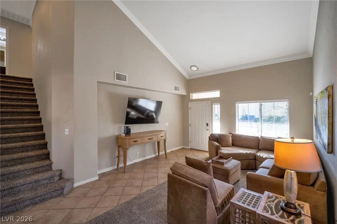 684 Gritty Garnet Avenue photo 3