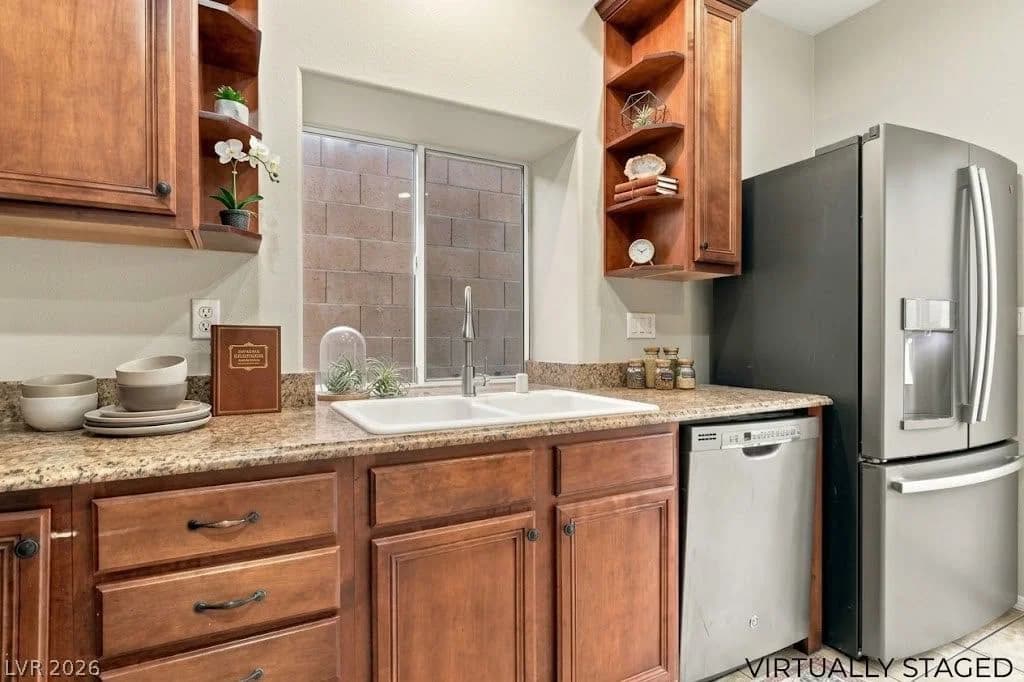 10897 Vestone Street photo 4