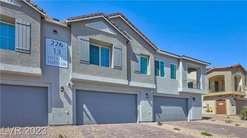226 Callen Falls Avenue
