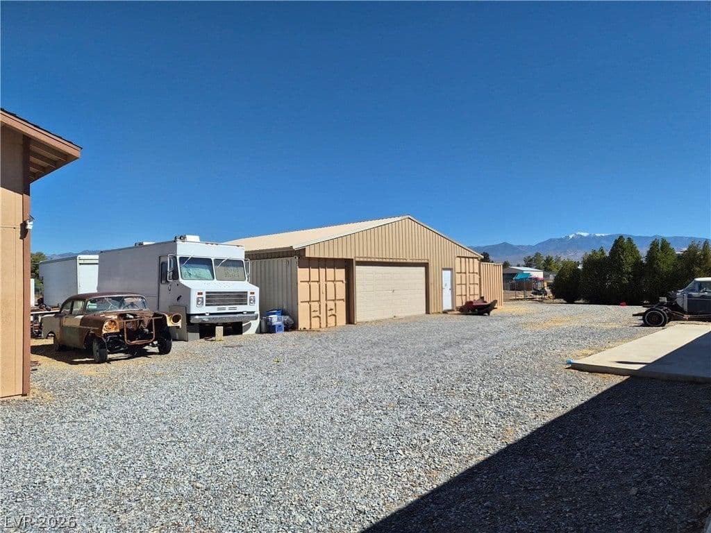 670 Calvada Boulevard photo 5