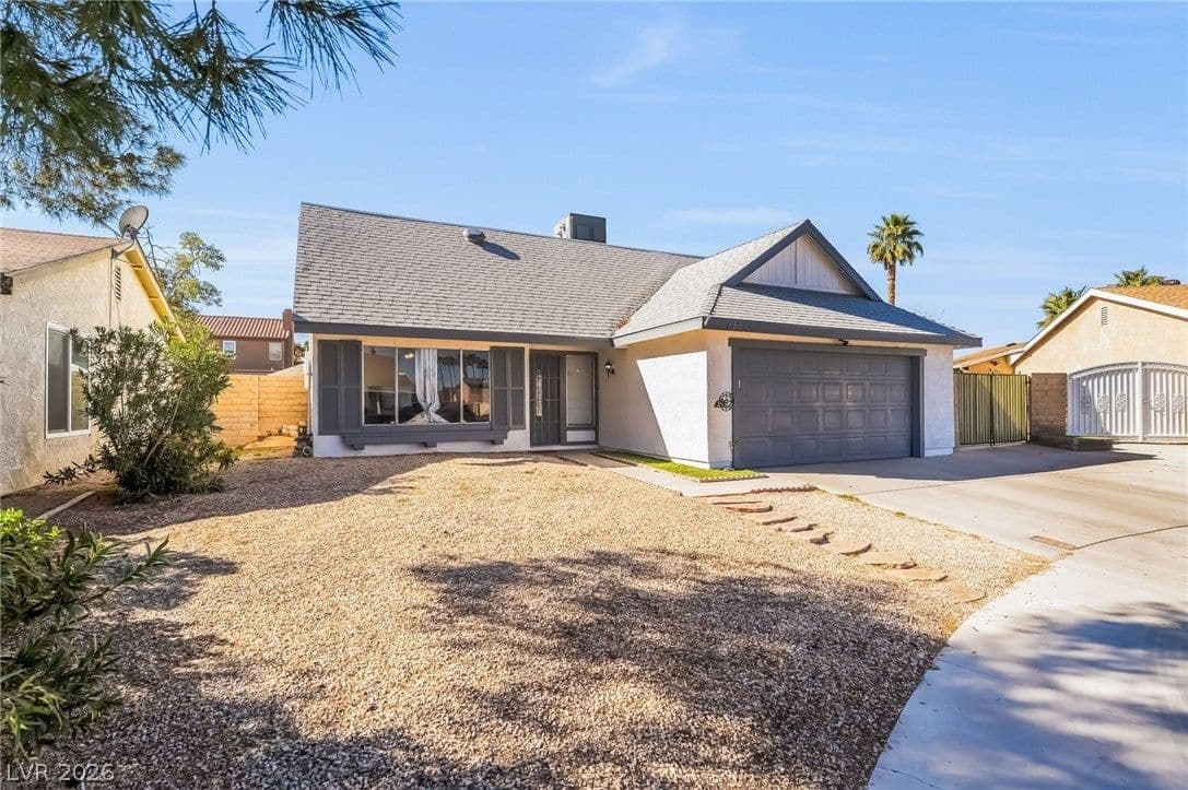 4733 Castle Rock Court photo 3