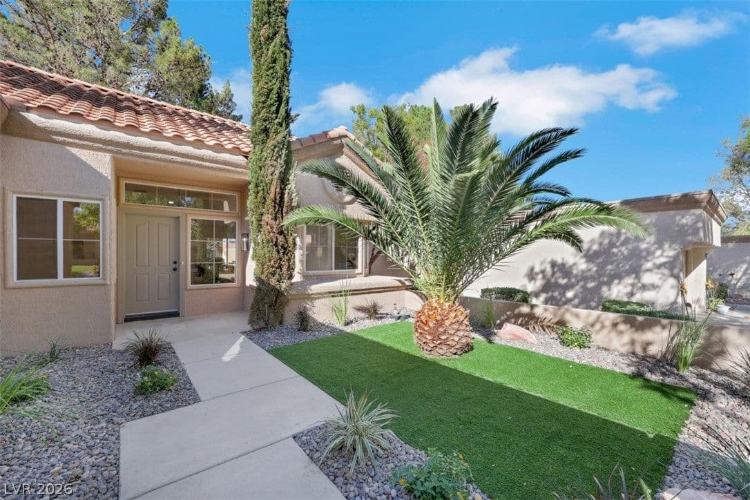 9532 Eagle Valley Drive photo 2