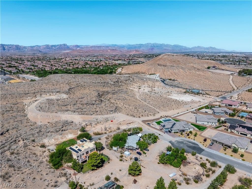 5 Acres Hilltop Strip Views