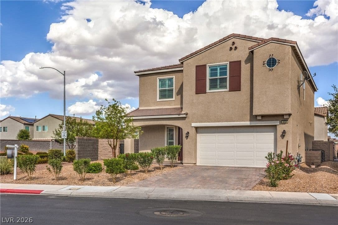4658 Chestnut Tiger Street
