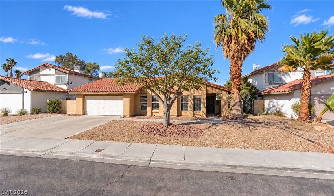 6414 Sandpiper Way