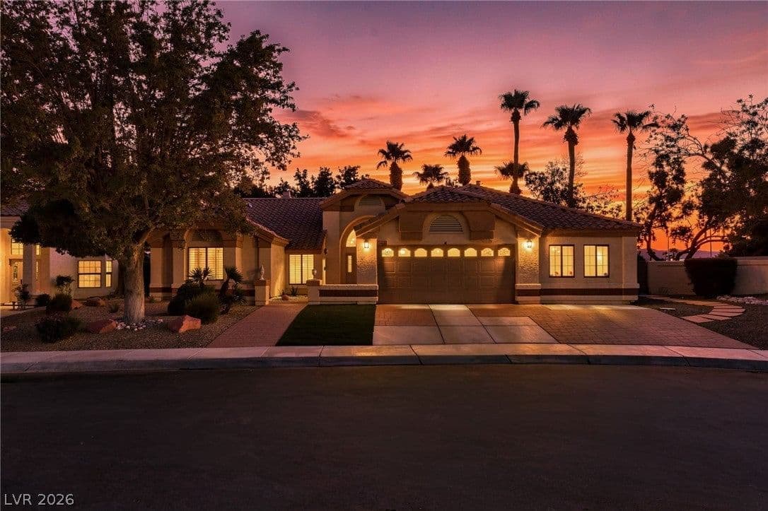 2433 Chatfield Drive