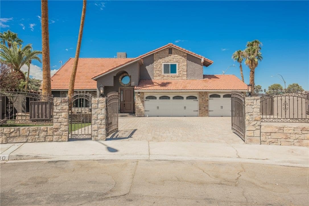 6480 Bristlecone Circle