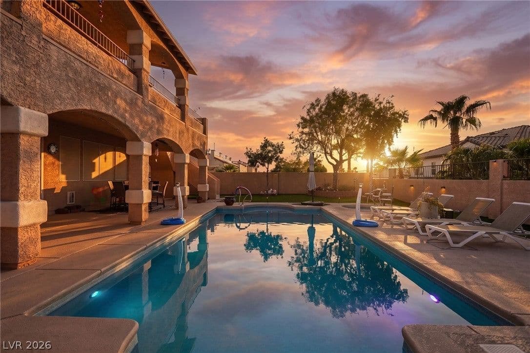 855 Sun Shimmer Place