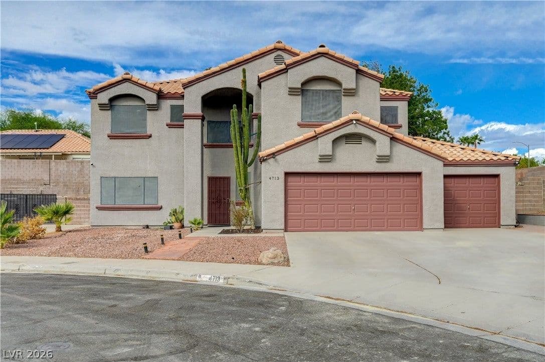 4713 Sun Glory Court