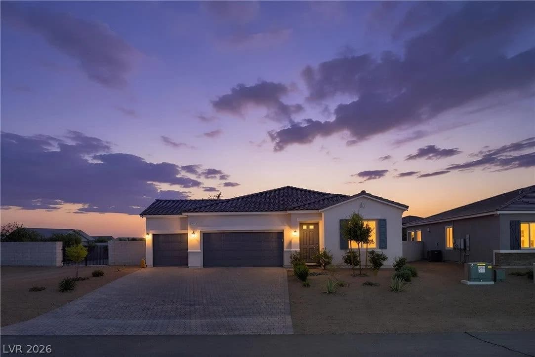 4931 Sandalwood Drive
