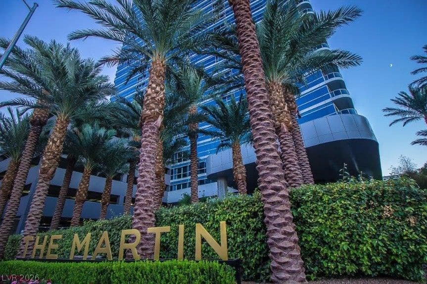 4471 Dean Martin Drive