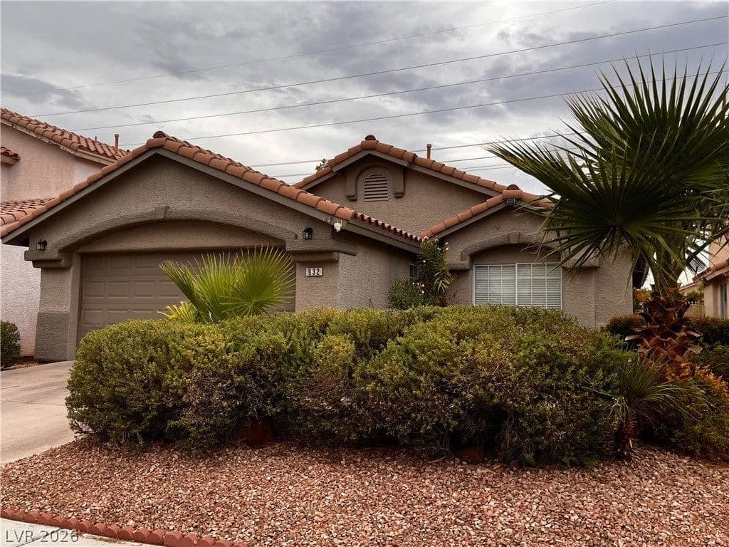 932 Rainbow Rock Street