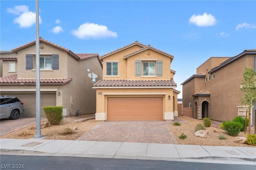 8252 Nebula Cloud Avenue